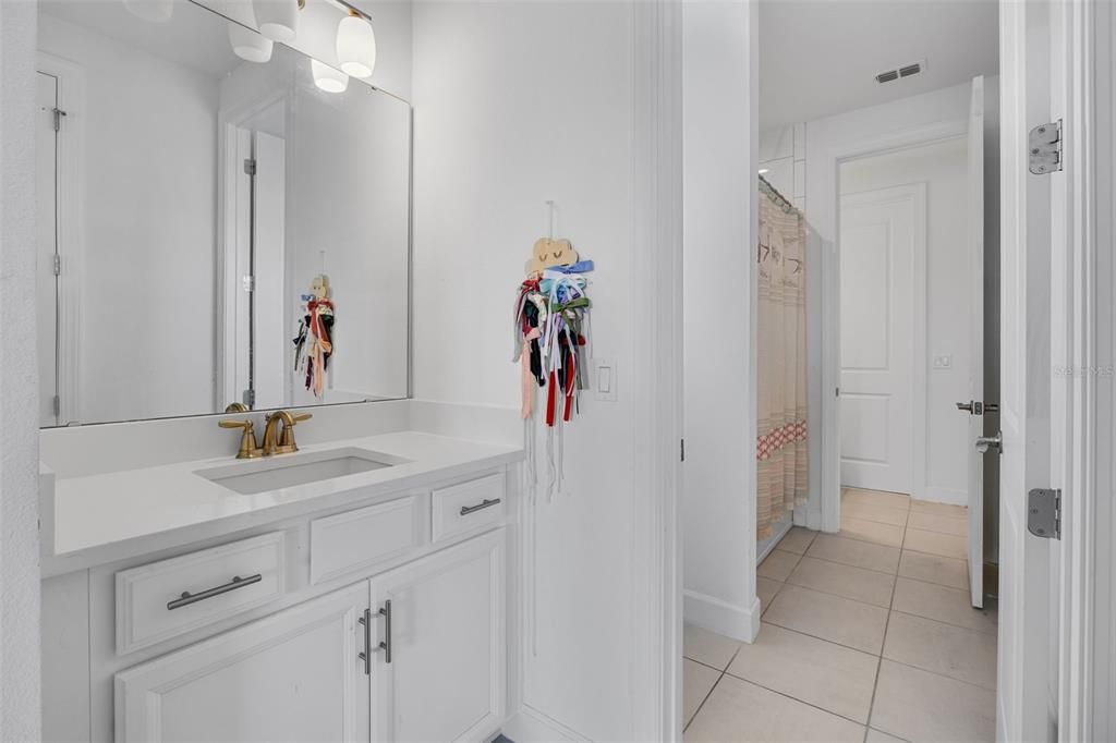 En Renta: $11,000 (6 camas, 4 baños, 5107 Pies cuadrados)