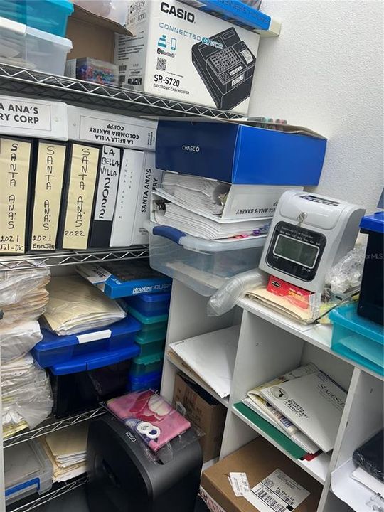 待售: $120,000 (0 贝兹, 0 浴室, 3000 平方英尺)