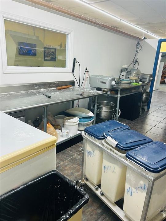 待售: $120,000 (0 贝兹, 0 浴室, 3000 平方英尺)