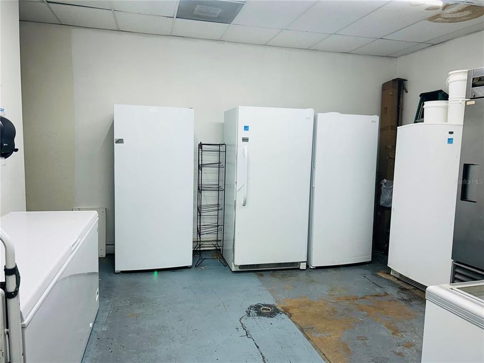 待售: $120,000 (0 贝兹, 0 浴室, 3000 平方英尺)