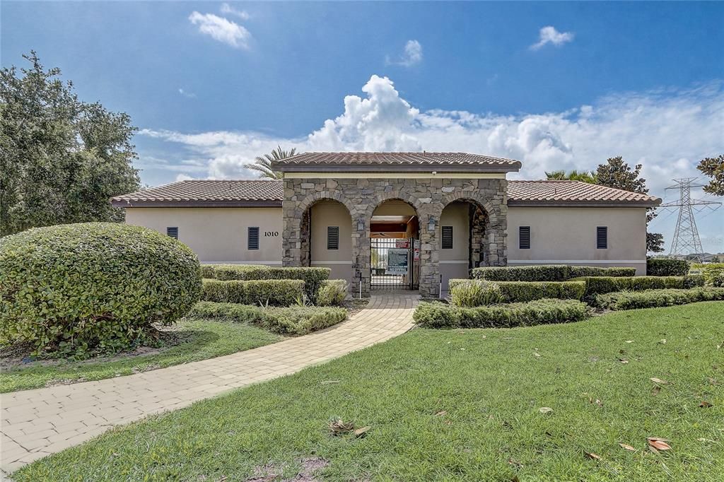 For Sale: $459,900 (3 beds, 2 baths, 1930 Square Feet)