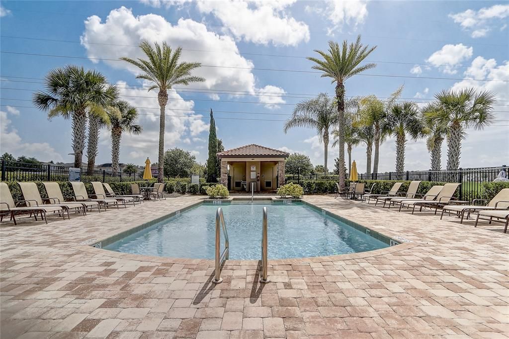 For Sale: $459,900 (3 beds, 2 baths, 1930 Square Feet)