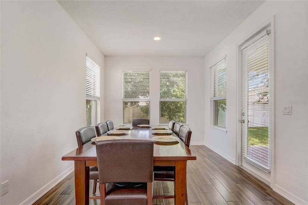 For Sale: $459,900 (3 beds, 2 baths, 1930 Square Feet)