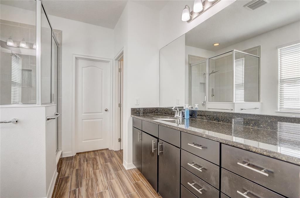 For Sale: $459,900 (3 beds, 2 baths, 1930 Square Feet)