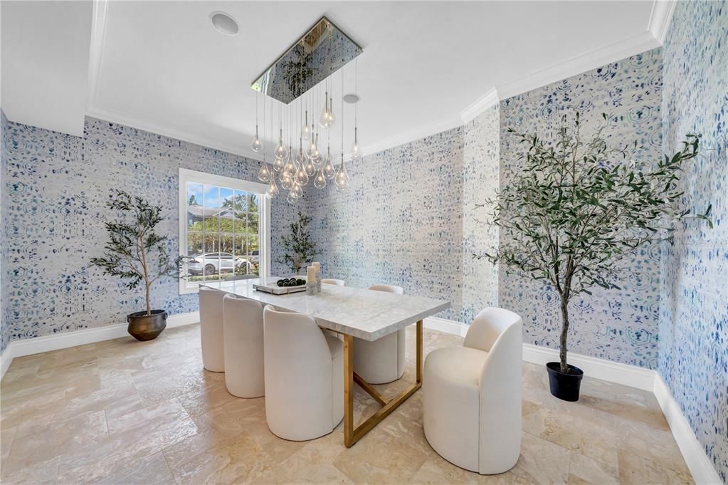 En Venta: $2,699,000 (4 camas, 3 baños, 4018 Pies cuadrados)