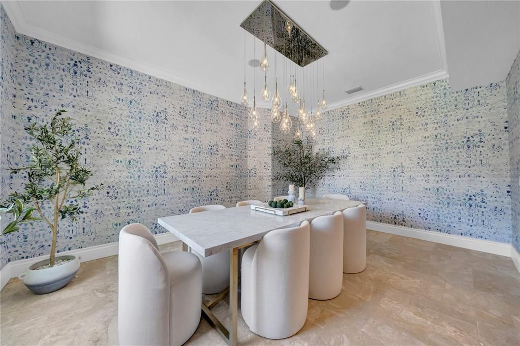 En Venta: $2,699,000 (4 camas, 3 baños, 4018 Pies cuadrados)