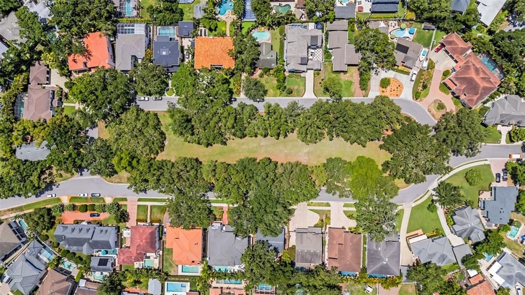 En Venta: $2,699,000 (4 camas, 3 baños, 4018 Pies cuadrados)