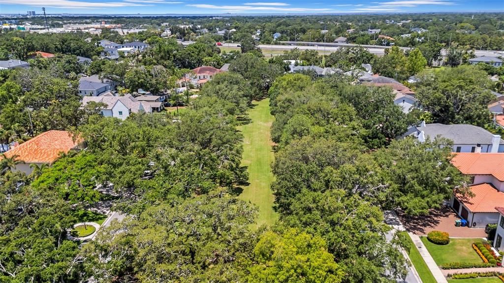 En Venta: $2,699,000 (4 camas, 3 baños, 4018 Pies cuadrados)