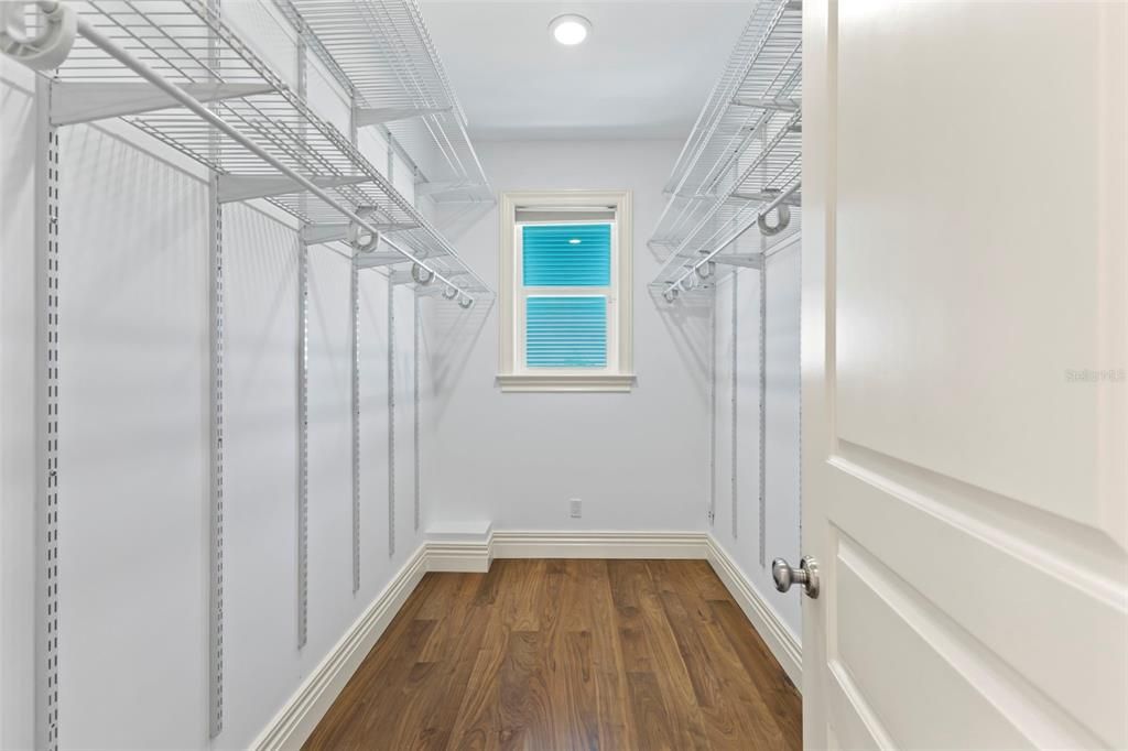 待售: $2,750,000 (4 贝兹, 3 浴室, 3305 平方英尺)