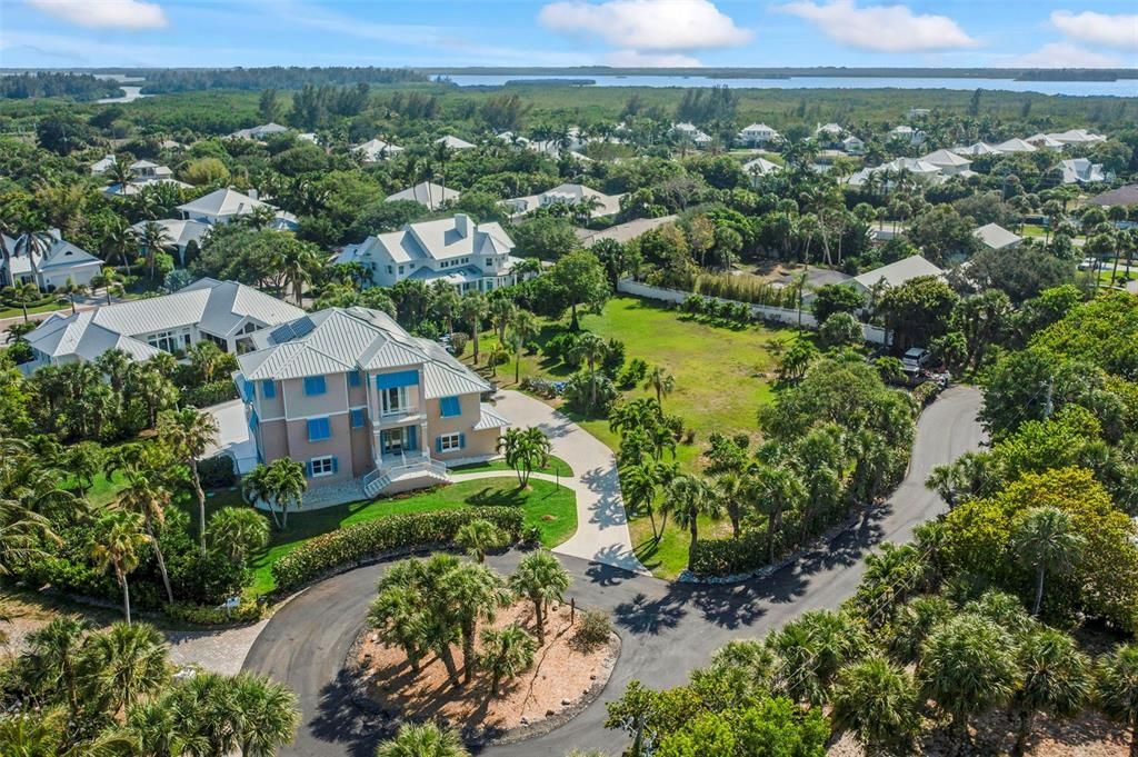 待售: $2,750,000 (4 贝兹, 3 浴室, 3305 平方英尺)