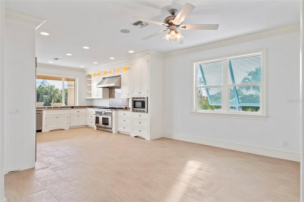 待售: $2,750,000 (4 贝兹, 3 浴室, 3305 平方英尺)