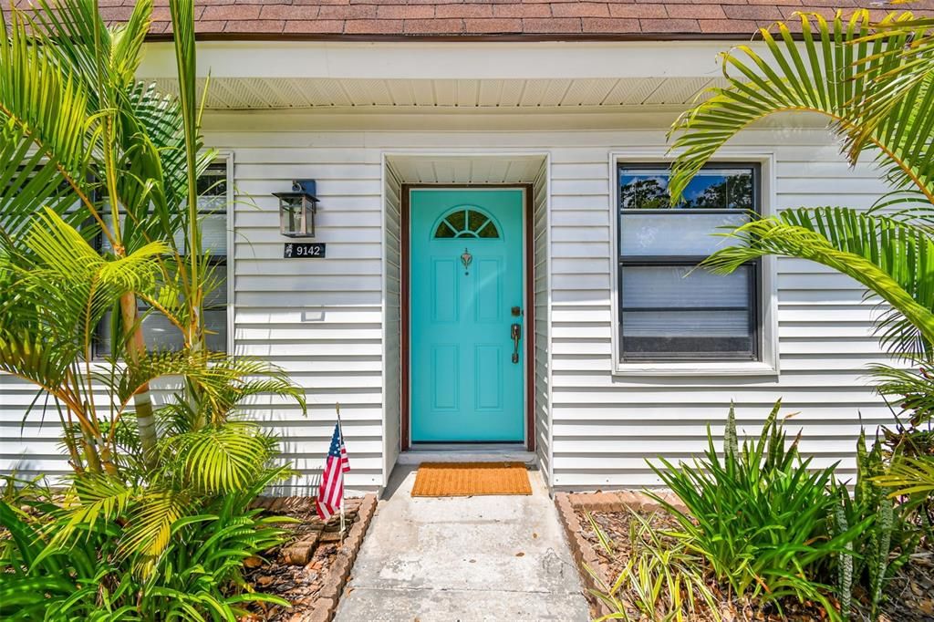 Недавно продано: $159,000 (2 спален, 2 ванн, 865 Квадратных фут)