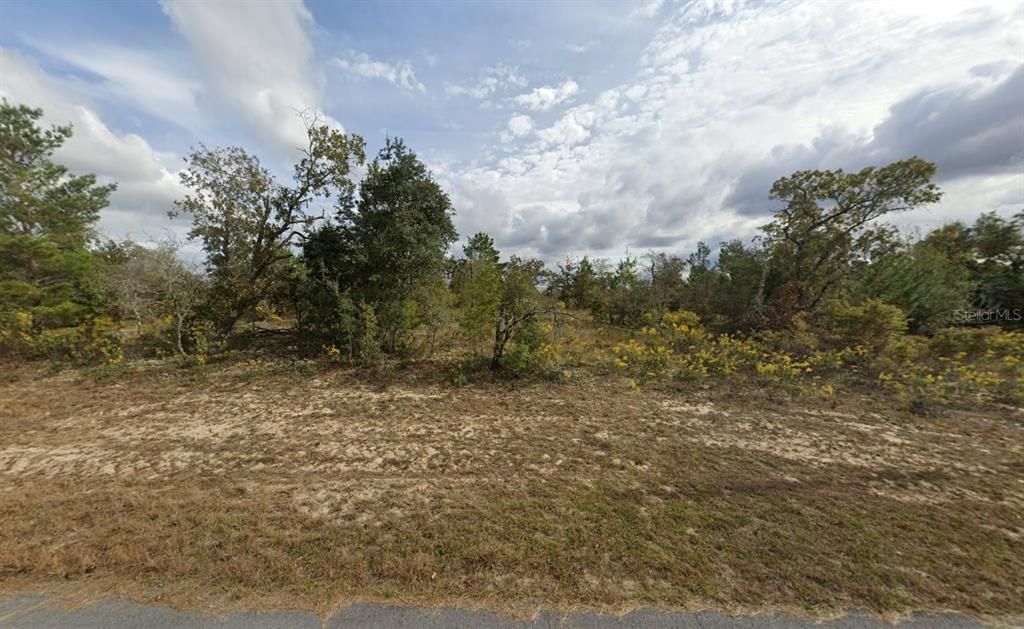 Vendido Recientemente: $5,000 (0.42 acres)