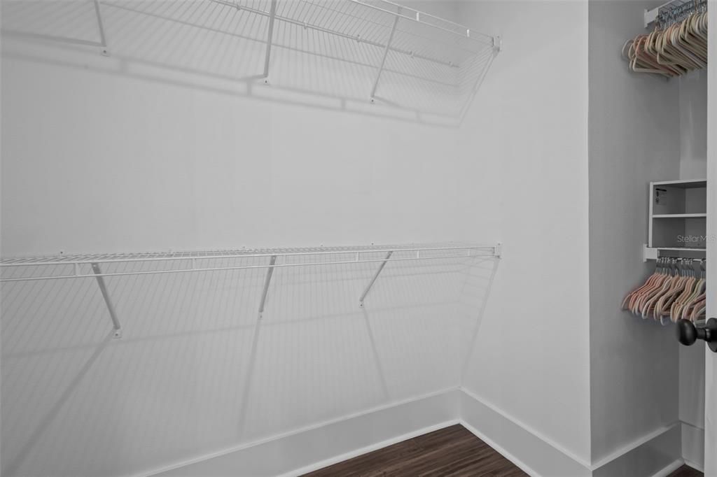 For Sale: $725,000 (3 beds, 2 baths, 1750 Square Feet)