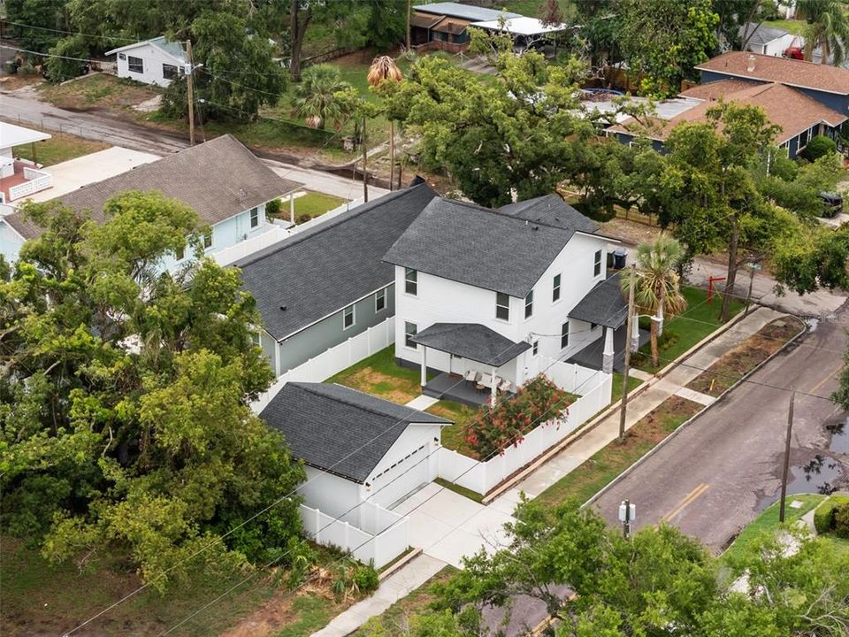 For Sale: $725,000 (3 beds, 2 baths, 1750 Square Feet)