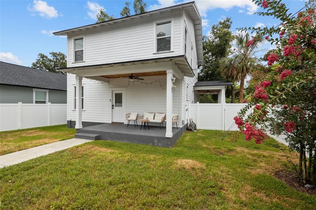 For Sale: $725,000 (3 beds, 2 baths, 1750 Square Feet)