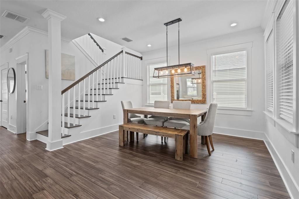 For Sale: $725,000 (3 beds, 2 baths, 1750 Square Feet)