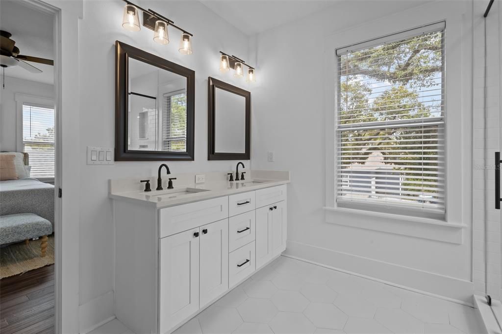 For Sale: $725,000 (3 beds, 2 baths, 1750 Square Feet)