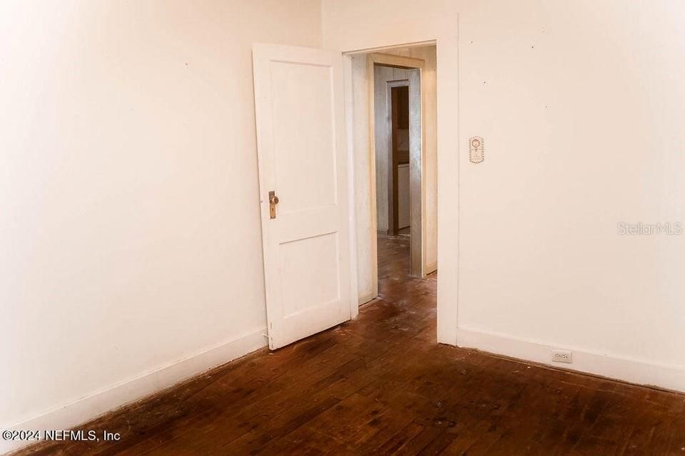 На продажу: $144,900 (3 спален, 1 ванн, 1199 Квадратных фут)