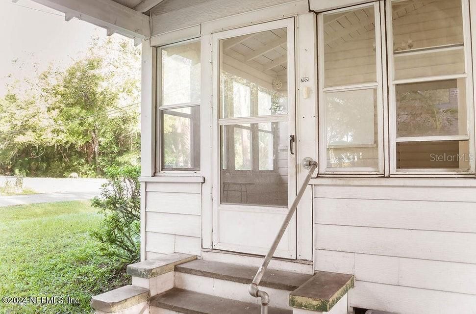 На продажу: $144,900 (3 спален, 1 ванн, 1199 Квадратных фут)