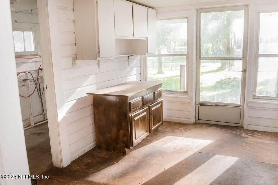 На продажу: $144,900 (3 спален, 1 ванн, 1199 Квадратных фут)