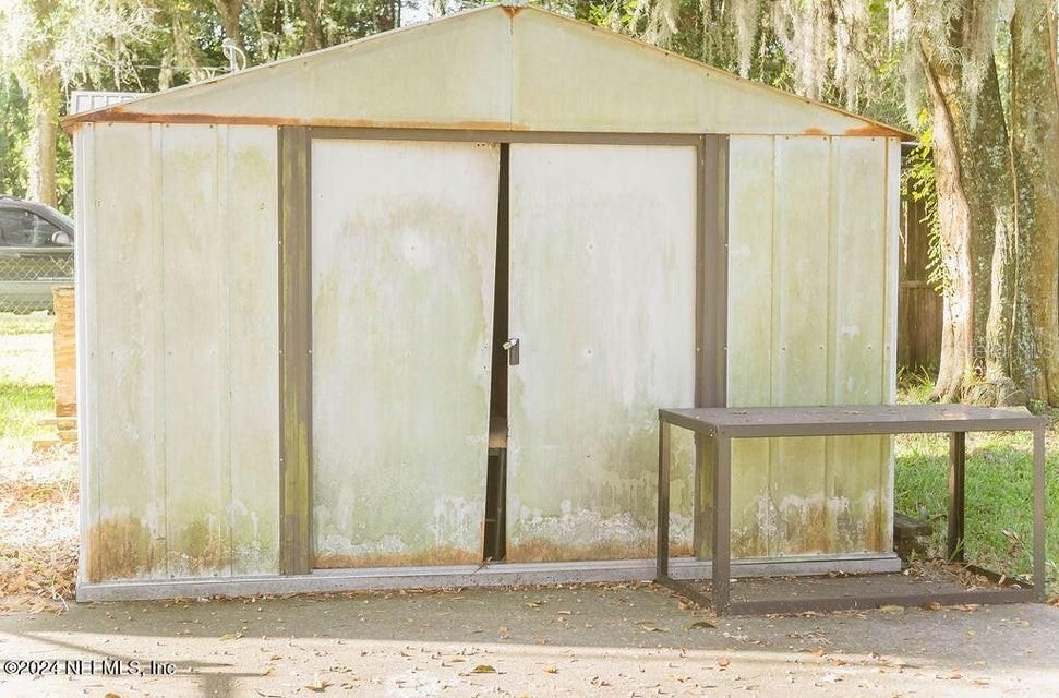 На продажу: $144,900 (3 спален, 1 ванн, 1199 Квадратных фут)