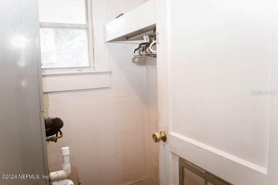 На продажу: $144,900 (3 спален, 1 ванн, 1199 Квадратных фут)