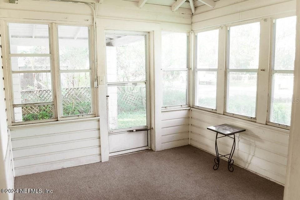 На продажу: $144,900 (3 спален, 1 ванн, 1199 Квадратных фут)