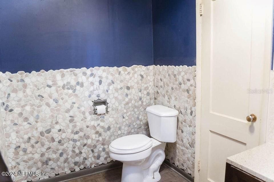 На продажу: $144,900 (3 спален, 1 ванн, 1199 Квадратных фут)