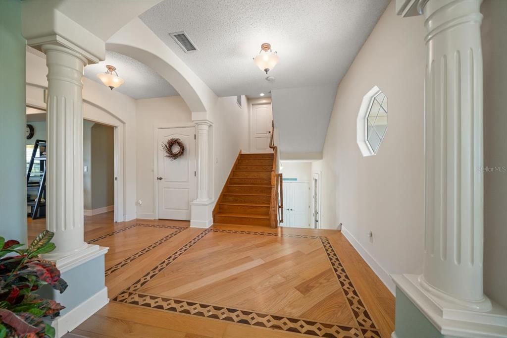 For Sale: $1,330,000 (3 beds, 2 baths, 3548 Square Feet)