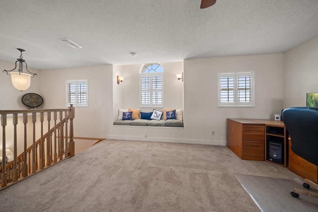 For Sale: $1,330,000 (3 beds, 2 baths, 3548 Square Feet)