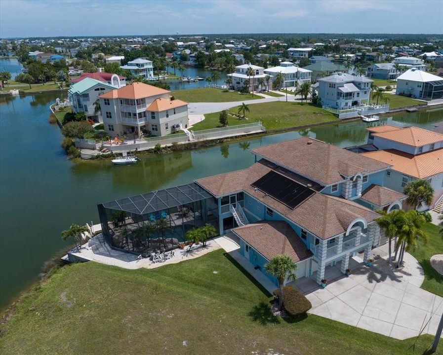 For Sale: $1,330,000 (3 beds, 2 baths, 3548 Square Feet)