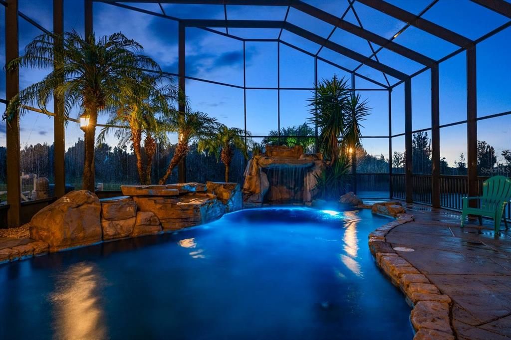 For Sale: $1,330,000 (3 beds, 2 baths, 3548 Square Feet)