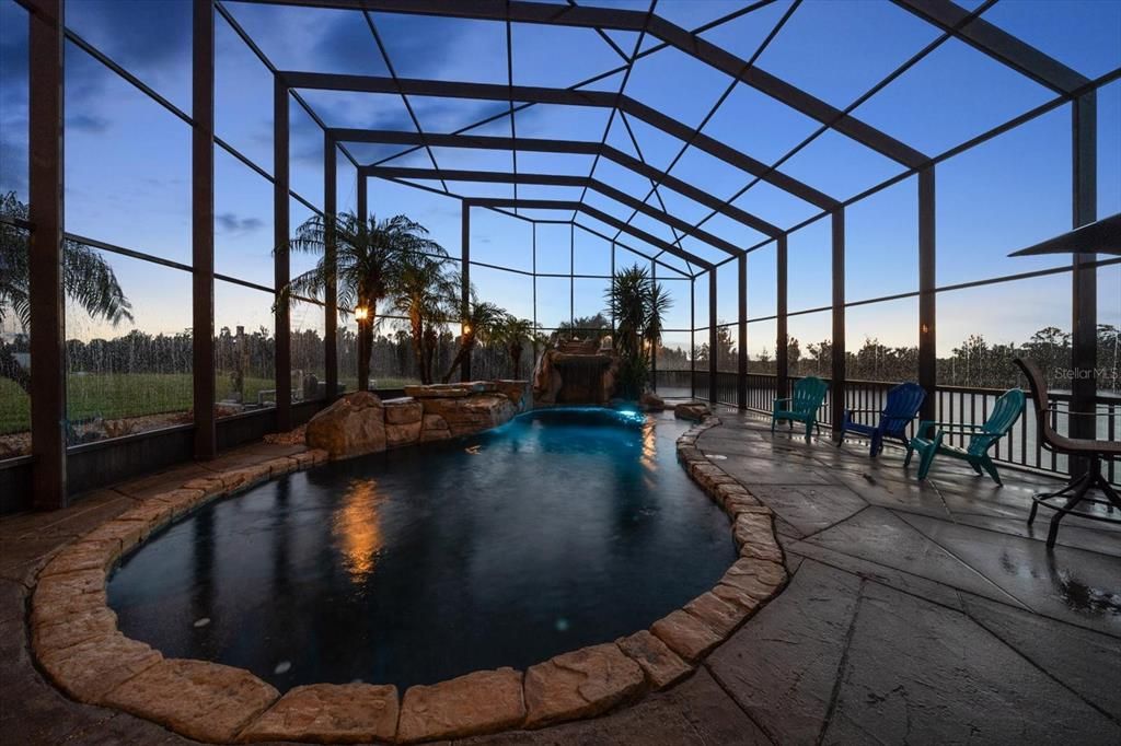 For Sale: $1,330,000 (3 beds, 2 baths, 3548 Square Feet)