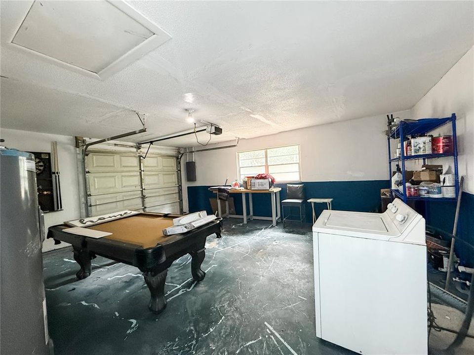 For Sale: $225,000 (3 beds, 2 baths, 1114 Square Feet)