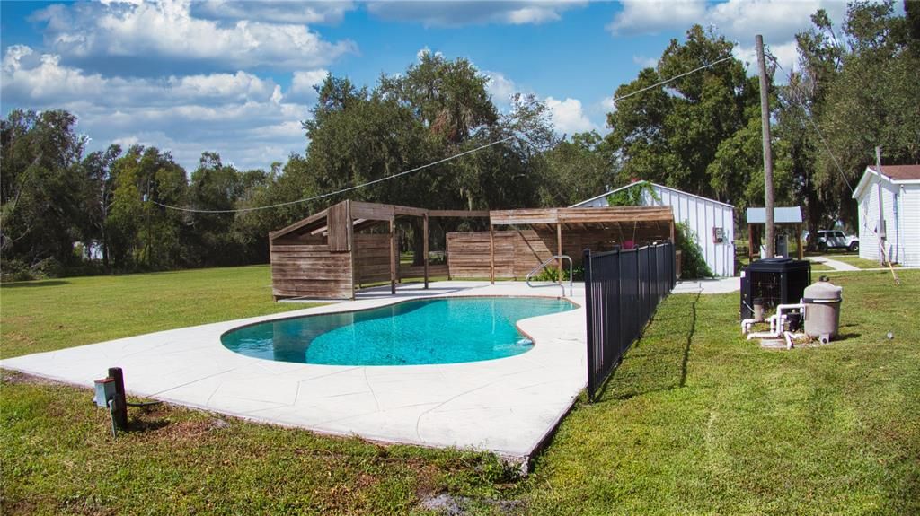 For Sale: $420,000 (4 beds, 2 baths, 1860 Square Feet)