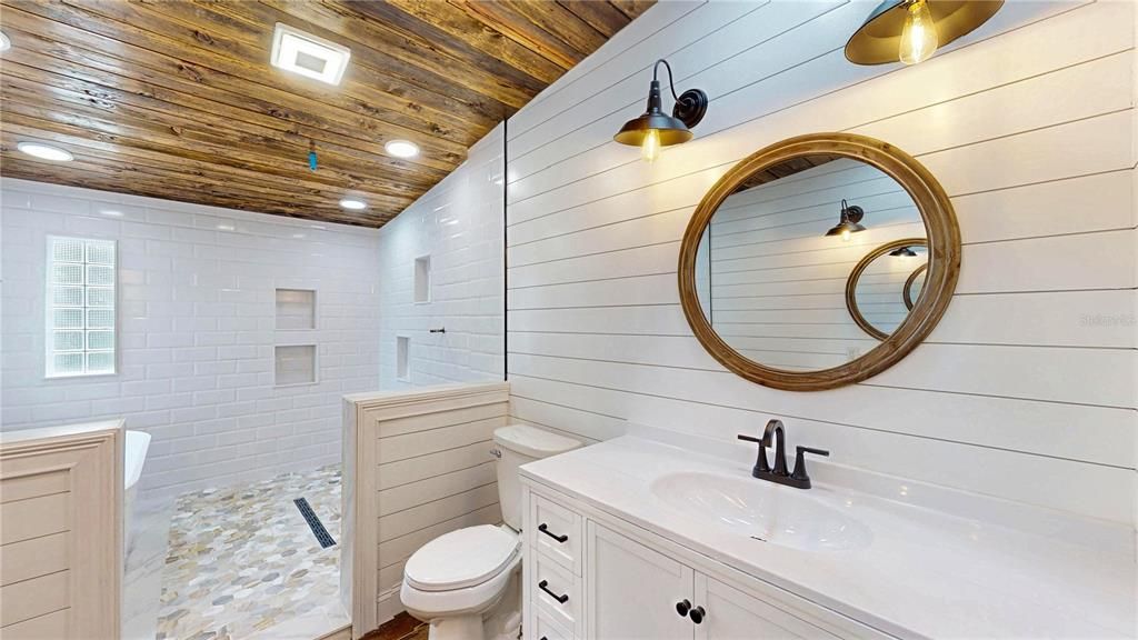 For Sale: $420,000 (4 beds, 2 baths, 1860 Square Feet)