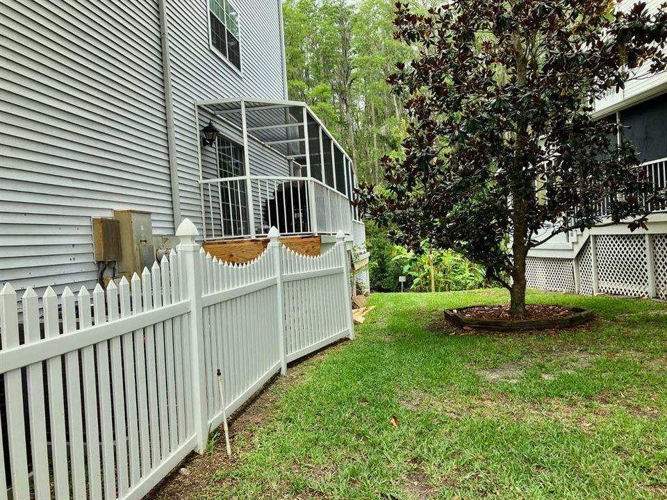 待售: $395,000 (3 贝兹, 3 浴室, 2357 平方英尺)