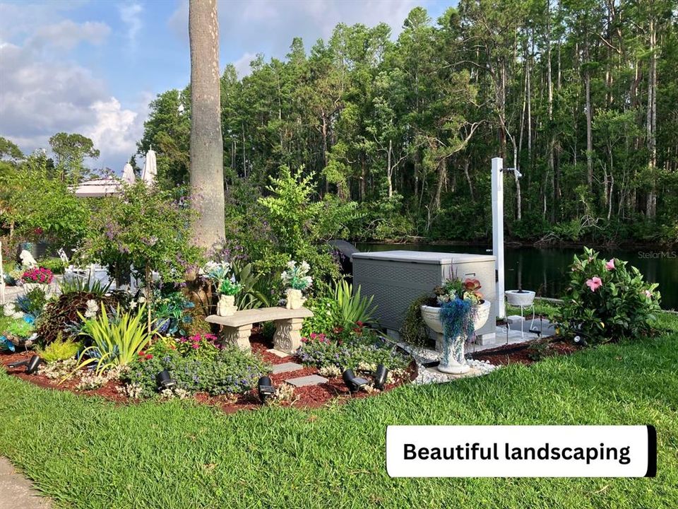 待售: $395,000 (3 贝兹, 3 浴室, 2357 平方英尺)