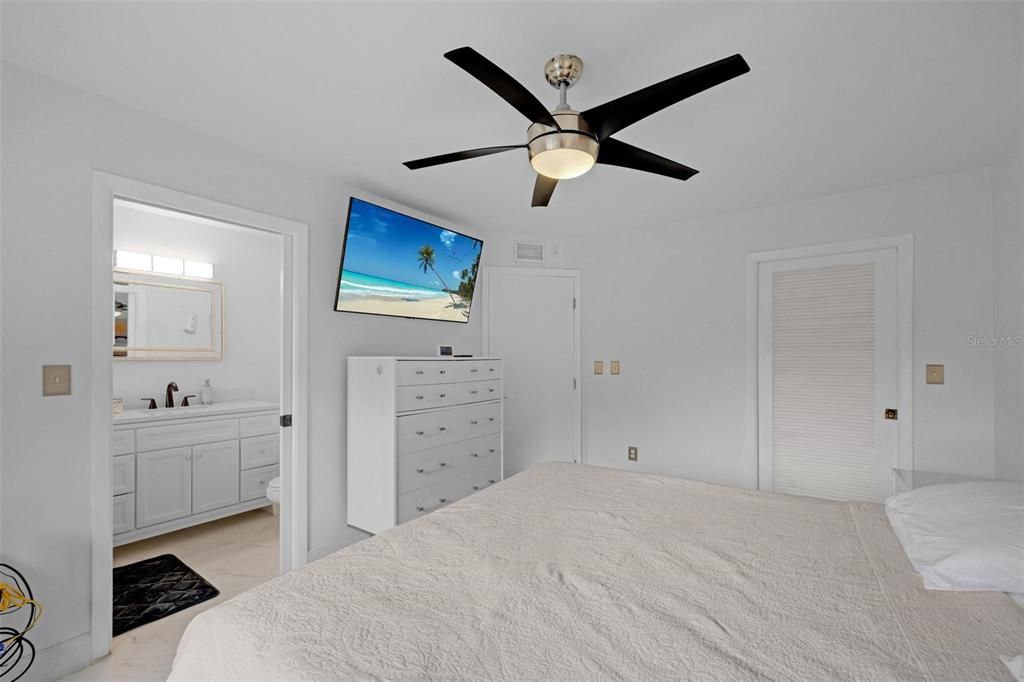 En Venta: $294,750 (2 camas, 1 baños, 850 Pies cuadrados)