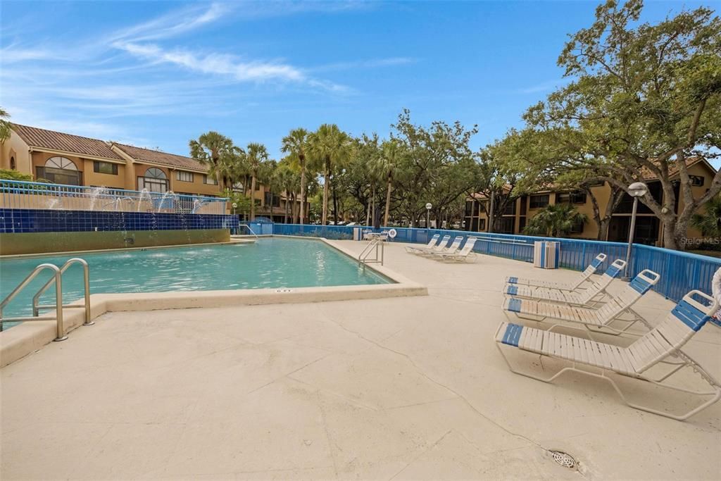 En Venta: $294,750 (2 camas, 1 baños, 850 Pies cuadrados)