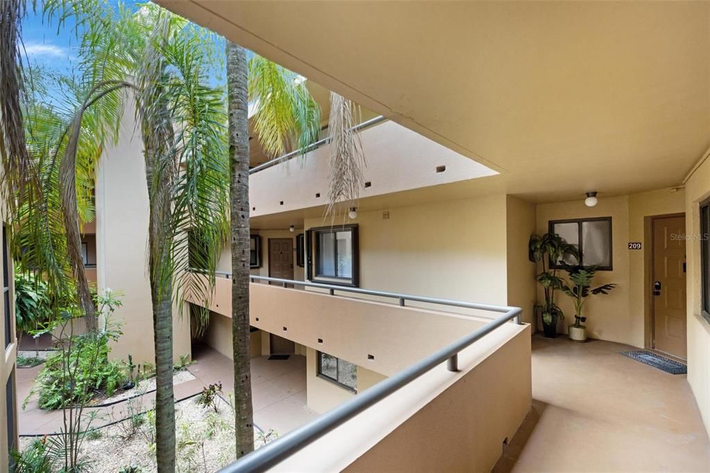 En Venta: $294,750 (2 camas, 1 baños, 850 Pies cuadrados)