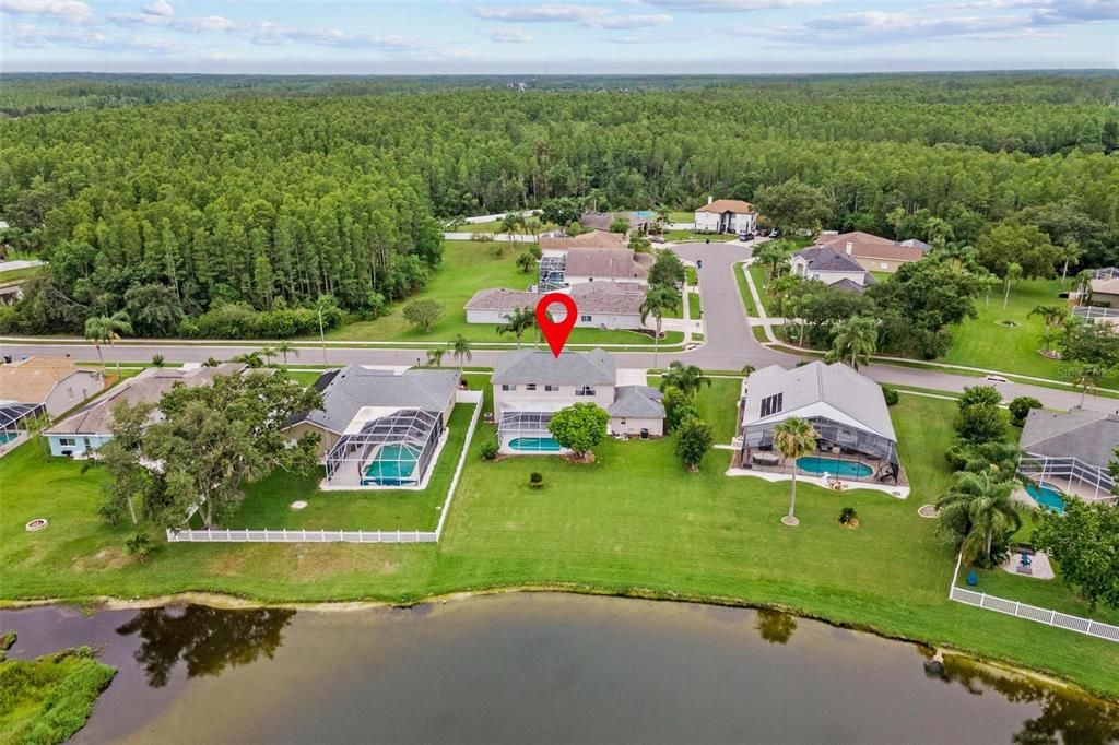 Под контрактом: $685,000 (4 спален, 2 ванн, 3376 Квадратных фут)