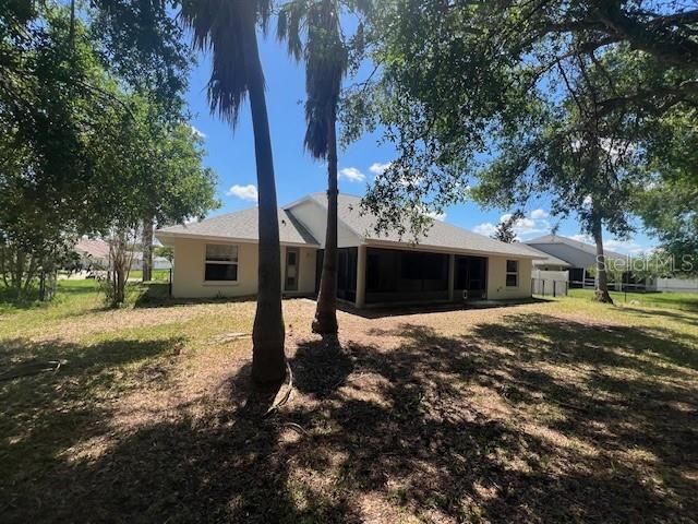 Active With Contract: $245,000 (3 beds, 2 baths, 1843 Square Feet)