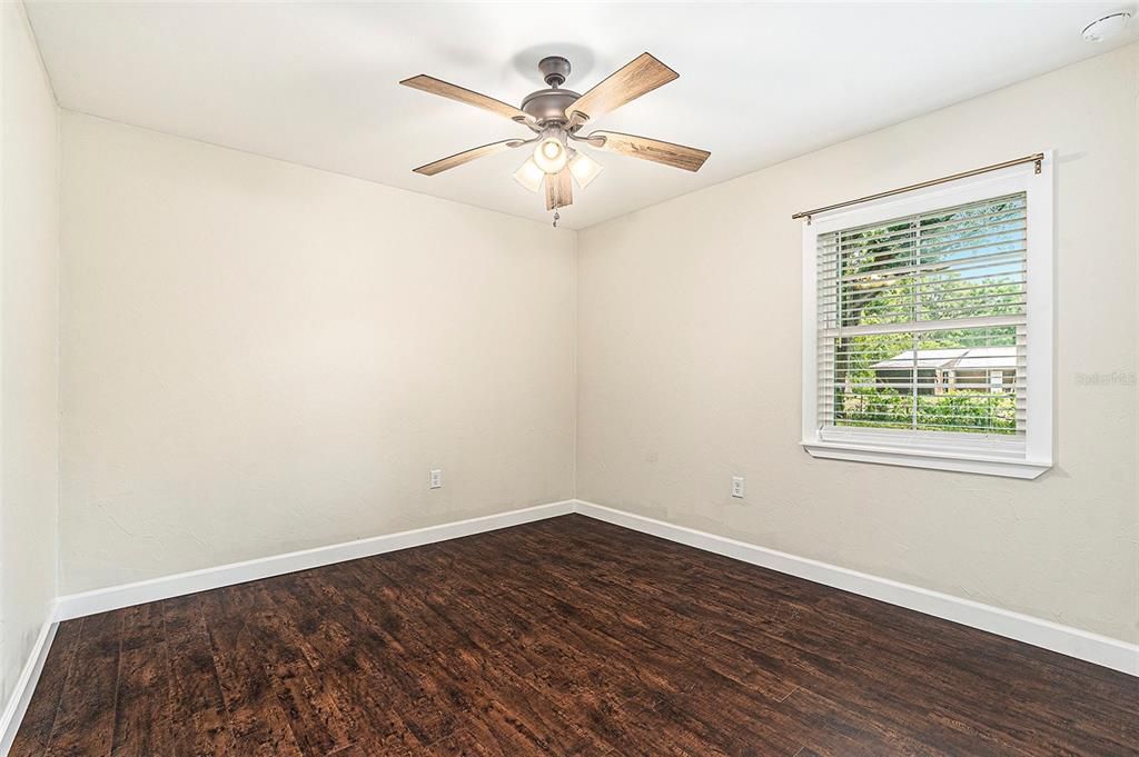 Под контрактом: $510,000 (3 спален, 2 ванн, 1756 Квадратных фут)