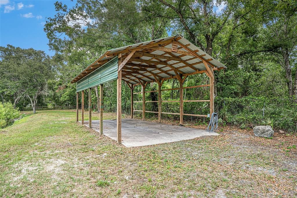 Под контрактом: $510,000 (3 спален, 2 ванн, 1756 Квадратных фут)