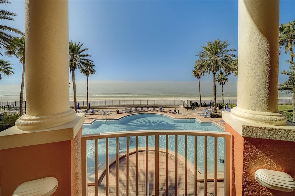 For Rent: $10,000 (3 beds, 3 baths, 2360 Square Feet)