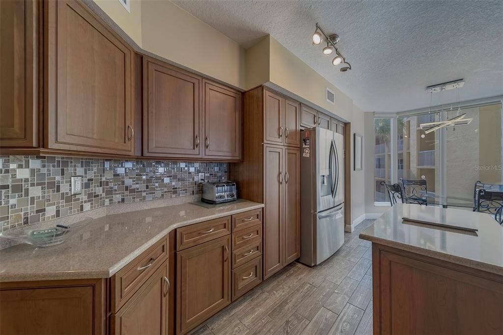 For Rent: $10,000 (3 beds, 3 baths, 2360 Square Feet)