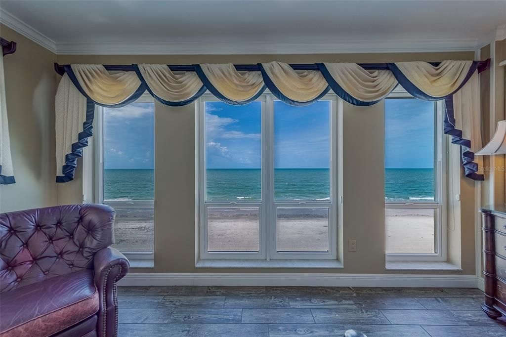 For Rent: $10,000 (3 beds, 3 baths, 2360 Square Feet)