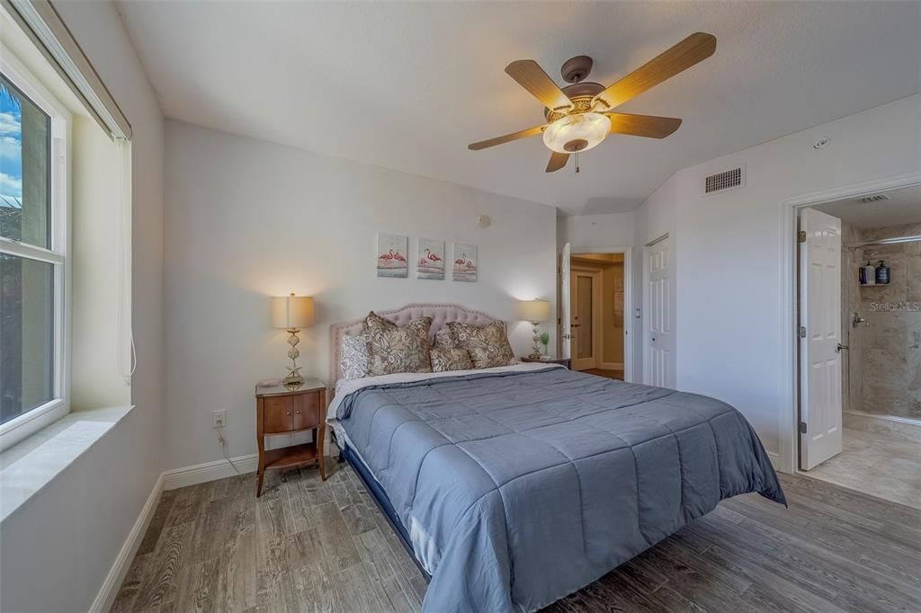 For Rent: $10,000 (3 beds, 3 baths, 2360 Square Feet)